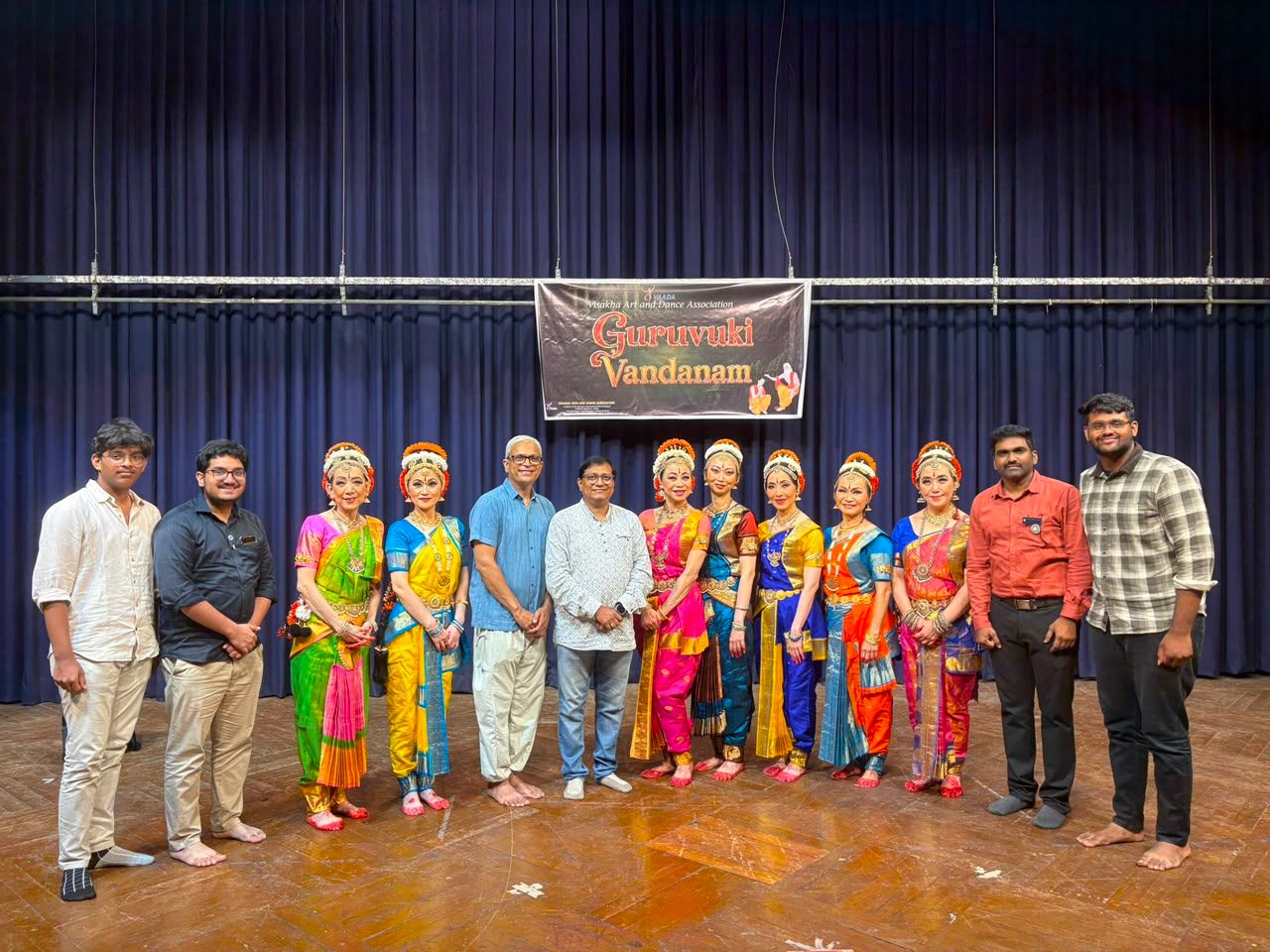 Guruvuki Vandanm